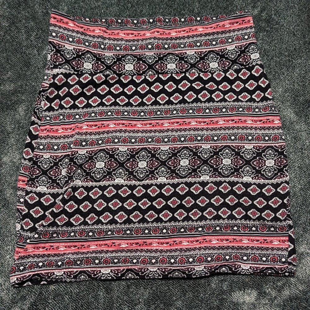 Cute stretchy mini skirt